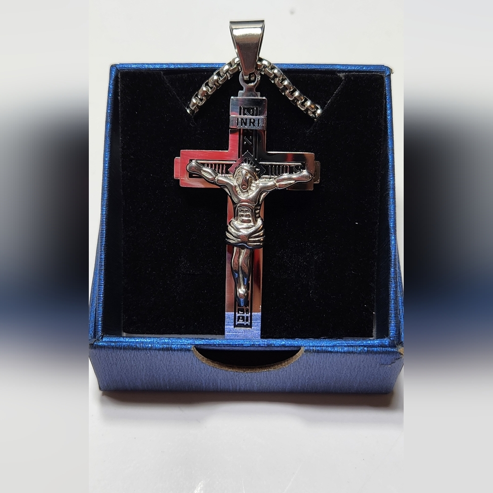 Men And Women's Cross Necklace